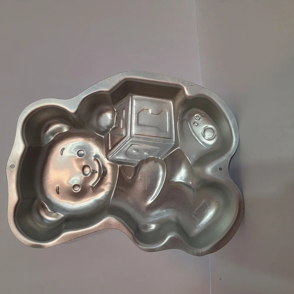 Wilton Cake Pan 1995 2105 - 8257 Teddy BEAR WITH BLOCK 1st Birthday Mold